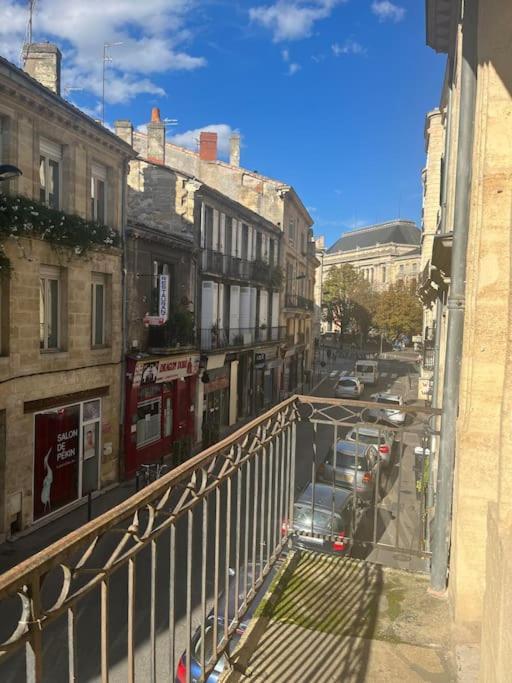 Appartement Climatise Au Coeur De Bordeaux Bagian luar foto